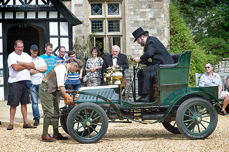 Historic vehicle outside Palace House